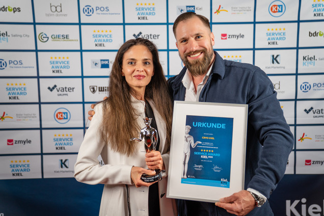 CRYO Kiel mit dem Service-Award in der Kategorie Gesundheit